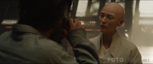 DoctorStrange20161080pBluRayx264TRDUBTORK_00_25_35_03_2.jpg