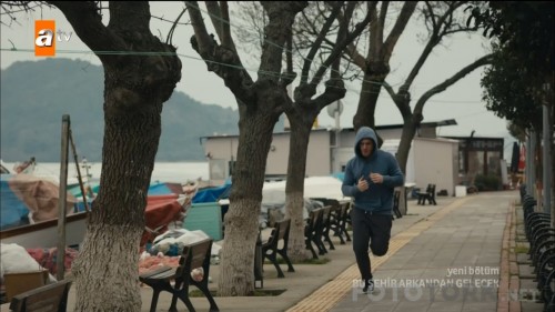 Bu.Sehir.Arkandan.Gelecek.BL.12.HDTvRip.720p.AC3.by.ramses77.tork4.jpg