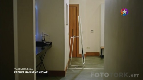 Fazilet.Hanim.ve.Kizlari.BL.01.HDTvRip.720p.AC3.by.ramses77.tora2.jpg