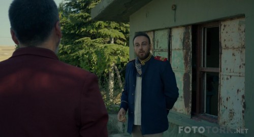VePanayirKoydenGider1080pWeb-DLx264TORK_00_09_53_01_1.jpg