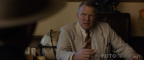 LiveByNight20161080pBluRayx264DUALTR-ENG_00_38_41_07_3.jpg