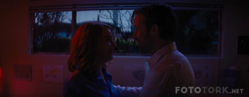 LaLaLand20161080pBluRayx264DUALTR-ENGTORK_01_03_55_08_5.jpg