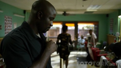 MarvelsLukeCageS01E01720pWEBRipx264_00_05_30_08_1.jpg