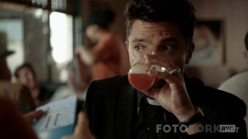 Preacher.S01E01.HDTV.x264_00_19_17_01_3.jpg