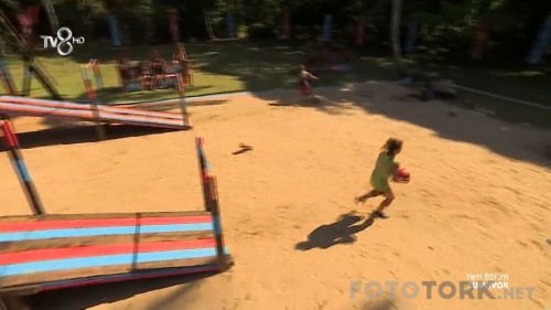Survivor.2017.Unluler.Gonulluler.18.04.2017.HDTvRip.720p.AC3.by.TheWelleTy.TORK.mkv_snapshot_00.57.08_2017.04.19_20.52.37.jpg