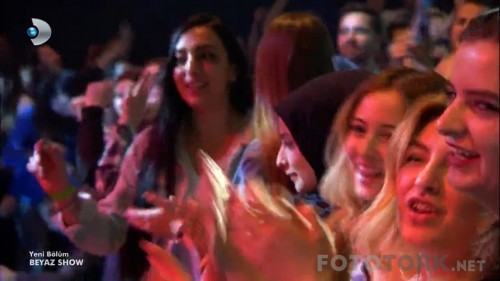 Beyaz.Show.21.04.2017.HDTvRip.720p.AC3.by.TheWelleTy.TORK.mkv_snapshot_01.21.44_2017.04.22_17.48.36.jpg