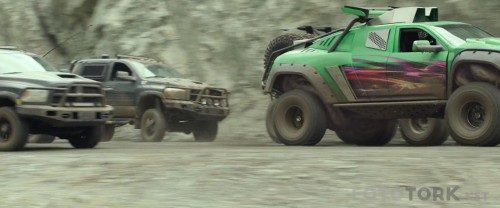 MonsterTrucks20161080pBluRayx264DUALTR-ENGTORK_01_23_48_01_8.jpg