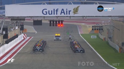 Formula116.04.2017RaceBahrainGrandPrixHDTORK.mkv_snapshot_00.08.54_2017.04.28_00.04.46.jpg