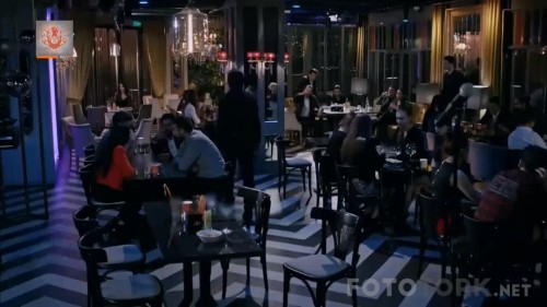 ZaraGonulDagi2017720p.mp4_snapshot_05.30_2017.04.28_18.00.00.jpg