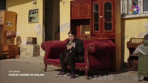 Fazilet.Hanim.ve.Kizlari.BL.06.HDTvRip.720p.AC3.by.SALCI.TORK_01_35_14_01_6.jpg