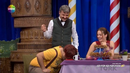 Guldur.Guldur.Show.12.05.2017.HDTvRip.720p.AC3.by.SALCI.TORK.mkv_snapshot_01.31.08_2017.05.13_00.57.27.jpg