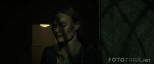 BeforeIWake20161080pBluRayx264DUALTR-ENGTORK_01_17_33_02_12.jpg