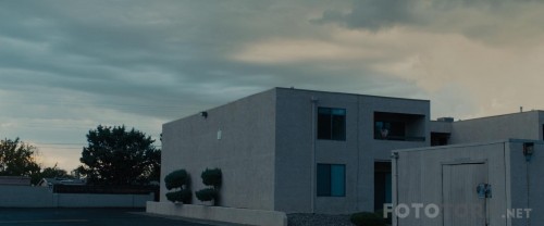 Sicario20151080pBluRayx264.mp4_snapshot_01.54.12_2017.05.14_23.29.23.jpg