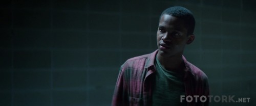 Sleepless20171080pBluRayx264DUALTR-ENGTORK_00_44_27_06_7.jpg