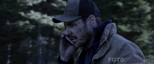 Devil.in.the.Dark.2017.1080p.WEB-DL.DD5.1.H264-FGT.mkv_snapshot_01.08.19_2017.05.18_21.21.39.jpg