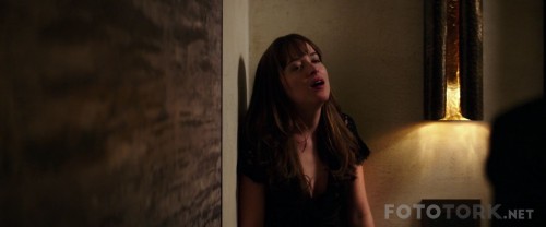 FiftyShadesDarker20171080pBluRayx264DUALTR-ENGTORK_01_18_54_05_9.jpg