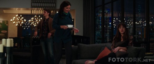 FiftyShadesDarker20171080pBluRayx264DUALTR-ENGTORK_01_45_11_07_12.jpg