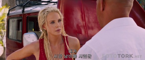 The.Fate.of.the.Furious.2017.1080p.KORSUB.HDRip.x264.AAC2.0-STUTTERSHIT.mp4_snapshot_00.14.59_2017.05.19_19.30.51.jpg