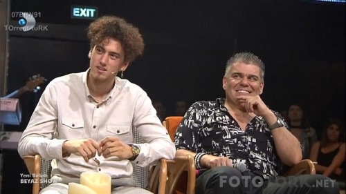 Beyaz.Show.26.05.2017.HDTvRip.720p.AC3.by.07BRN91.TORK.mkv_snapshot_01.01.03_2017.05.27_10.41.23.jpg