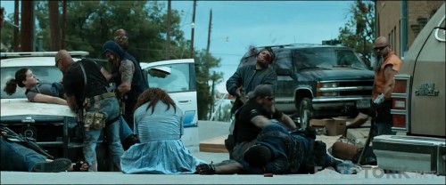 DaylightsEnd20161080pBluRayH264AACTRAltyaziTORK.mkv_snapshot_00.15.01_2017.05.28_02.22.31.jpg