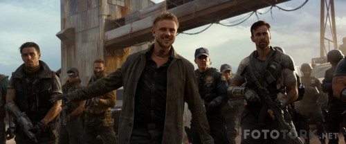Logan20171080pBluRayx264DUALTR-ENGTORK.mkv_snapshot_00.36.14_2017.06.02_15.46.41.jpg