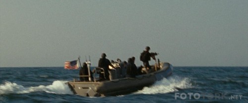 CaptainPhillips20131080pBluRayx264.mp4_snapshot_01.26.45_2017.06.04_15.20.47.jpg