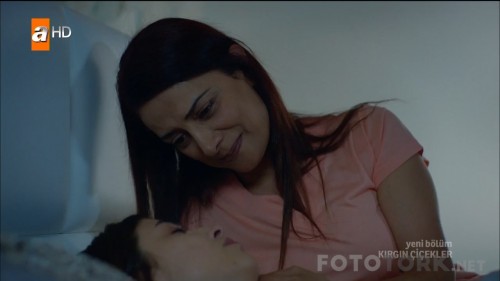Kirgin.Cicekler.BL.87.HDTvRip.720p.AC3.by.07BRN91.TORK.mkv_snapshot_01.52.49_2017.06.07_16.01.41.jpg