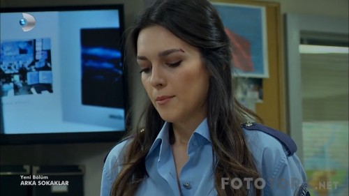 Arka.Sokaklar.BL.445.HDTvRip.720p.AC3.by.07BRN91.TORK.mkv_snapshot_00.38.24_2017.06.11_09.42.21.jpg