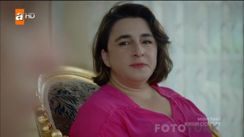 Kirgin.Cicekler.Sezon.Finali.BL.88.HDTvRip.720p.AC3.by.07BRN91.TORK.mkv_snapshot_00.18.17_2017.06.15_14.29.42.jpg