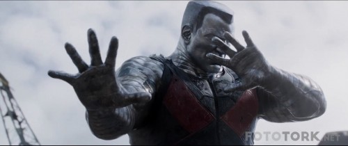 Deadpool20161080pBluRayx264DUALTR-ENGTORK.mkv_snapshot_01.25.44_2017.06.17_23.18.26.jpg