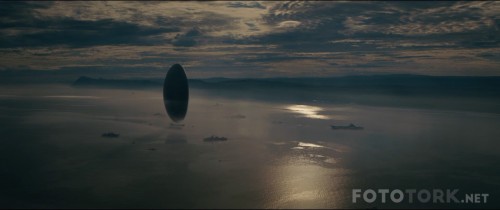 ArrivalGelis20161080pBluRayx264DUALTR-ENGTORK.mkv_snapshot_00.53.10_2017.06.19_16.37.25.jpg