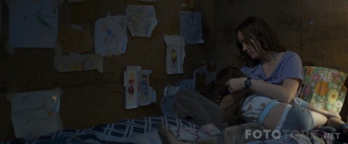 GizliDunya-Room20151080pBluRayx264DUALTR-ENGTORK.mkv_snapshot_00.07.37_2017.06.26_19.43.45.jpg