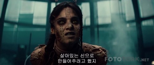 TheMummy2017KORSUBHDRipx264STUTTERSHIT.mkv_snapshot_01.03.31_2017.07.12_08.25.22.jpg