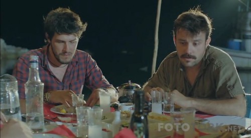 ArkadaslarArasinda2013DVDRipXviDTORK.avi_snapshot_00.13.36_2017.08.18_21.21.18.jpg