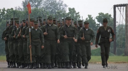 FullMetalJacket19871080pBluRayx265DUALTR-ENGTORK.mkv_snapshot_00.13.07_2017.08.18_21.24.25.jpg