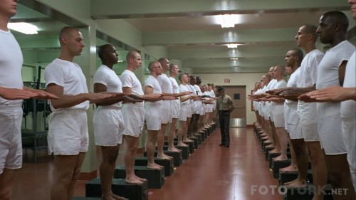 FullMetalJacket19871080pBluRayx265DUALTR-ENGTORK.mkv_snapshot_00.23.52_2017.08.18_21.24.46.jpg