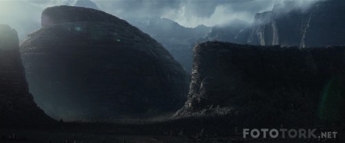 Prometheus20121080pBluRayx264DUALTR-ENGTORK.mkv_snapshot_00.28.47_2017.08.29_06.56.40.jpg