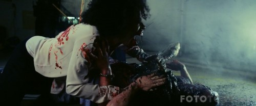 GeceBekcisi-TheNightWatchmen20171080pBluRayx264DUALTR-ENGTORK.mkv_snapshot_01.04.13_2017.09.11_06.51.44.jpg