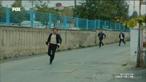 Bizim.Hikaye.BL.06.HDTvRip.720p.AC3.by.ramses77.TORK.mkv_snapshot_01.04.47.jpg