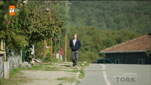 Kanatsiz.Kuslar.BL.20.HDTvRip.720p.AC3.by.TheWelleTy.TORK.mkv_snapshot_00.31.11.jpg