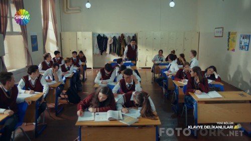 Klavye.Delikanlilari.BL.06.HDTvRip.720p.AC3.by.TheWelleTy.TORK.mkv_snapshot_01.03.29.jpg