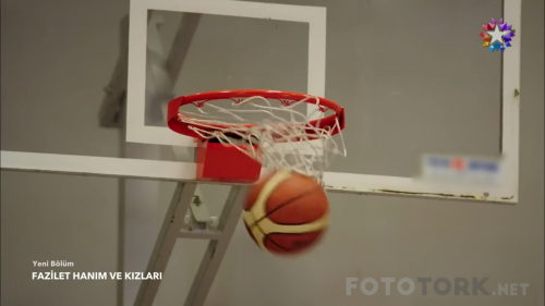 Fazilet.Hanim.ve.Kizlari.BL.23.HDTvRip.720p.AC3.by.TheWelleTy.TORK.mkv_006876889.png