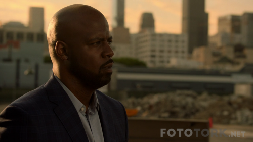 Marvels.Runaways.S01E02.720p.WEB.h264.mkv_001309464.png