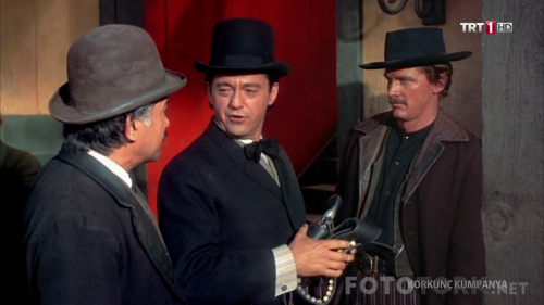 TRT.Gunduz.Sinemasi.Korkunc.Kumpanya.1960.HDTvRip.720p.AC3.by.TheWelleTy.TORK.mkv_000555686.png