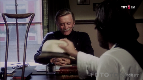TRT.Gunduz.Sinemasi.Takim.1975.HDTvRip.720p.AC3.by.TheWelleTy.TORK.mkv_002123549.png