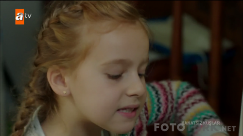Kanatsiz.Kuslar.BL.26.HDTvRip.720p.AC3.by.TheWelleTy.TORK.mkv_003114052.png