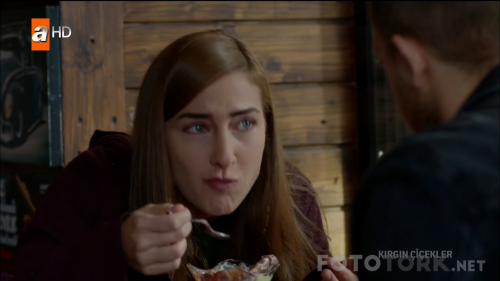 Kirgin.Cicekler.BL.100.HDTvRip.720p.AC3.by.TheWelleTy.TORK.mkv_005565150.png