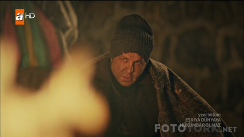 part1.mkv_001640689.png