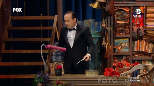 TolgShow.31.12.2017.HDTvRip.720p.AC3.by.TheWelleTy.TORK.mkv_snapshot_00.35.12_2018.01.03_10.54.13.jpg