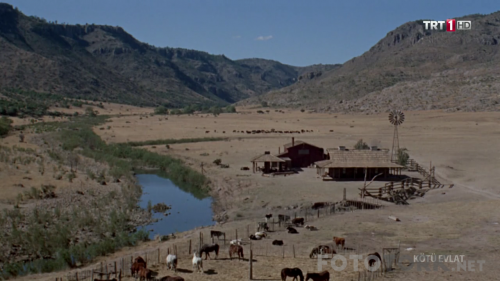 TRT.Gunduz.Sinemasi.Kotu.Evlat.1965.HDTvRip.720p.AC3.by.TheWelleTy.TORK.mkv_002301933.png